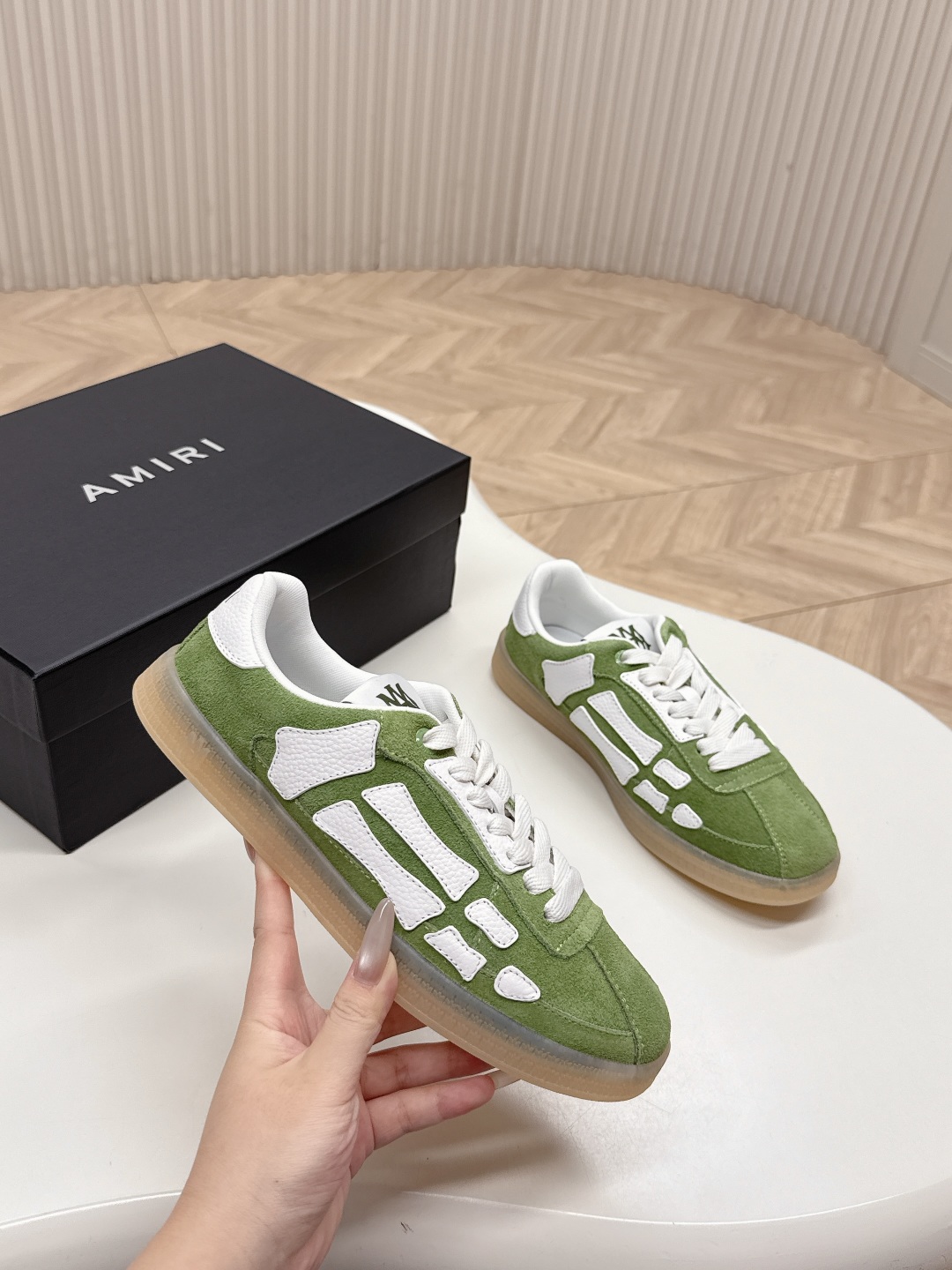 New 2025 AMRI Elmi Bone Boots: Classic Fashion with Bone Patterns - 图片 2