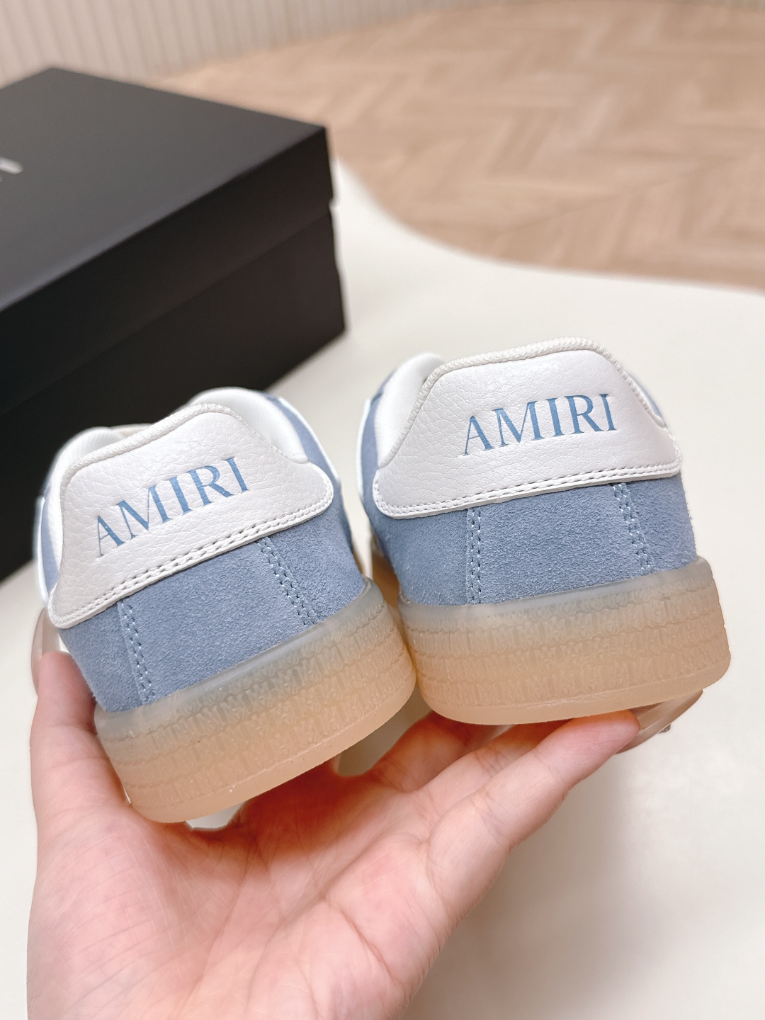New 2025 AMRI Elmi Bone Boots: Classic Fashion with Bone Patterns - 图片 7