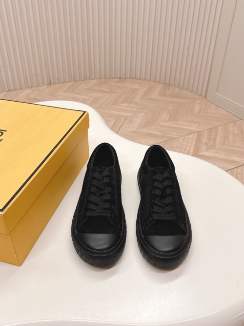 Fendi 2025 Embossed Leather Sneakers Classic FF Logo Women's Casual Shoes 1 Fendi 2025 Embossed Leather Sneakers Classic FF Logo Women's Casual Shoes