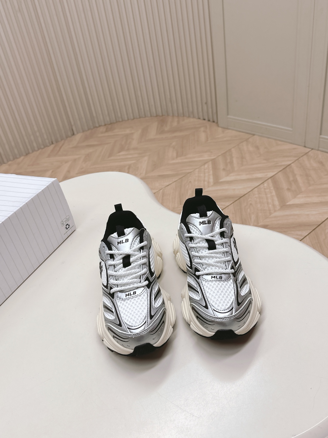 Trendy MLB 25s: Sable Dad Shoes for Fashionable Comfort and Style - 图片 3