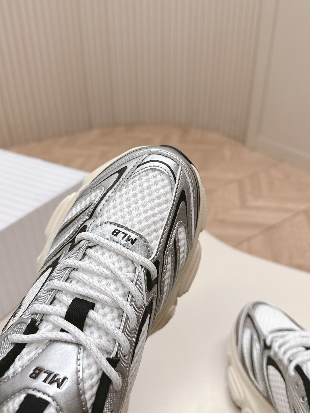 Trendy MLB 25s: Sable Dad Shoes for Fashionable Comfort and Style - 图片 8