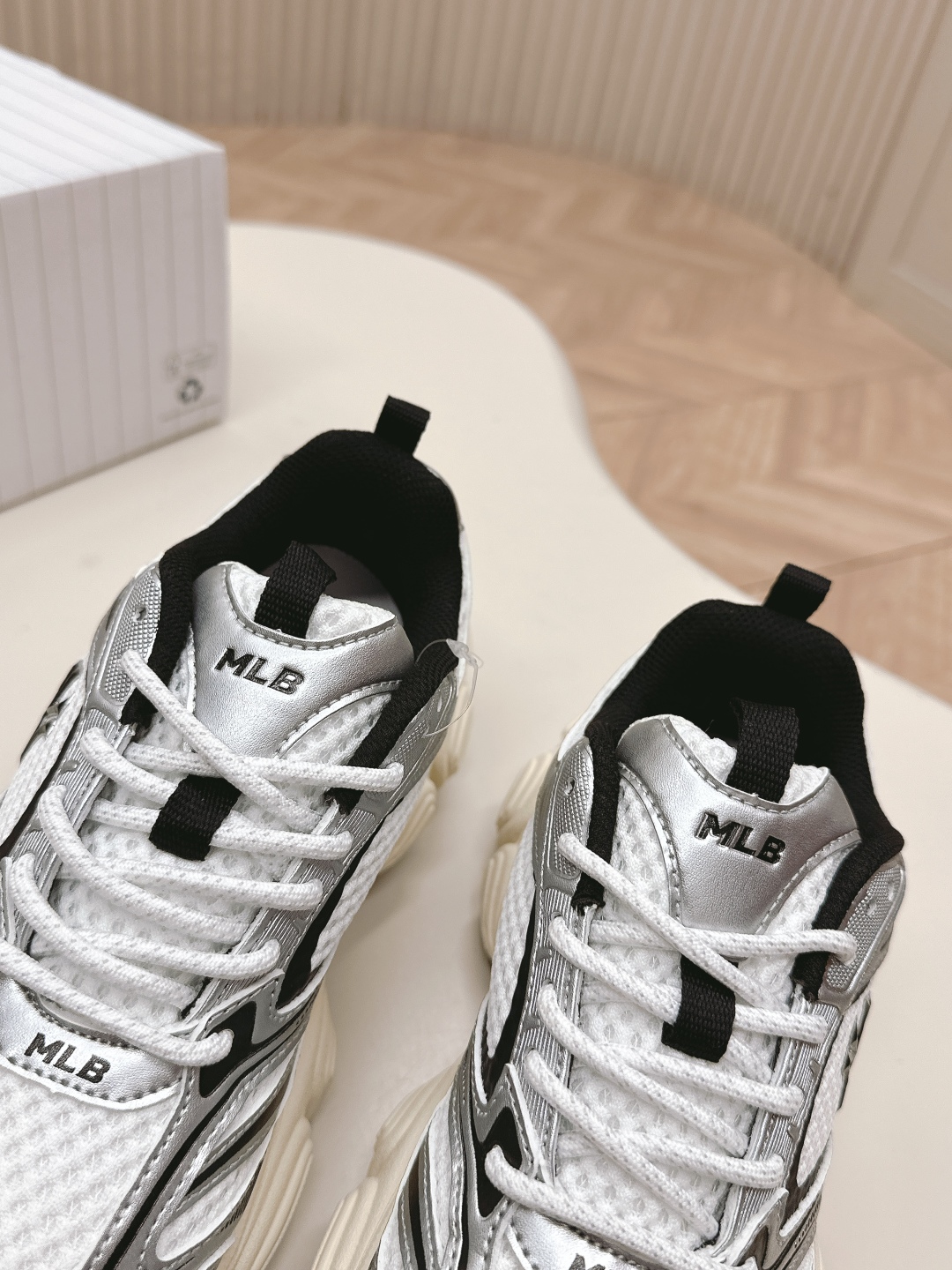 Trendy MLB 25s: Sable Dad Shoes for Fashionable Comfort and Style - 图片 9