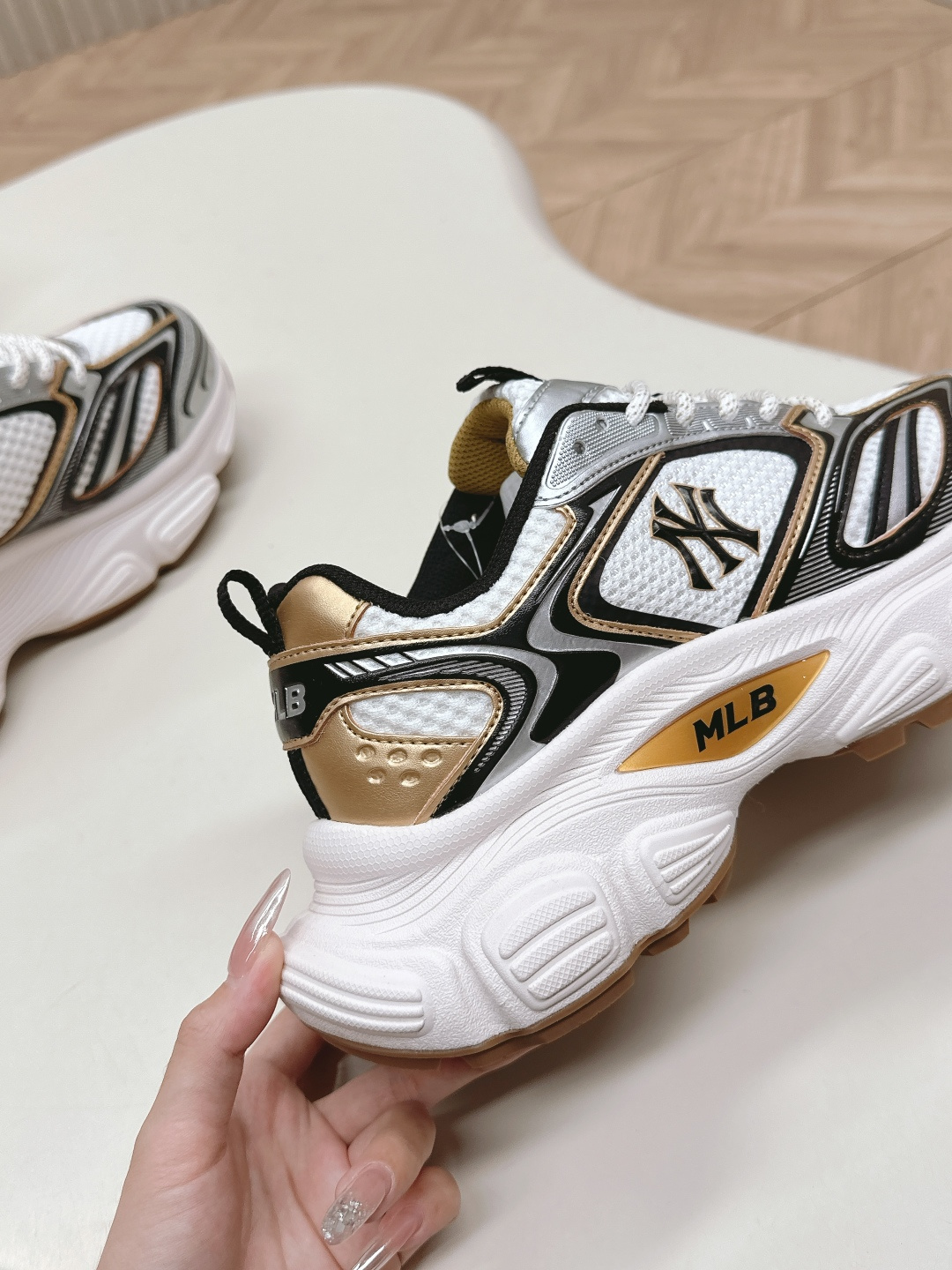 Trendy MLB 25s: New Sable Dad Shoes for Fashion and Comfort - 图片 6