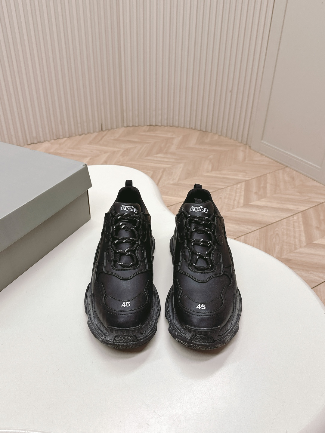 NO:414430,Couple model Balenciaga 2025 new TripleS Tape Type is coming Devil One Dad Shoes is simply amazing! The trendy feel is full! The unique design makes people fall in love with it at a glance, and it will definitely be a hit when walking on the street. When you wear it, you will be the leader of trends and show unique fashion charm. Don’t hesitate, hurry up and buy these trendy shoes and become a fashion expert! 3D printing 35-44. (45.46) Definition, Dad Shoes, balenciaga, balenciaga19860909出 情侣款 巴黎世家 balenciaga 2025新款TripleS Tape Type 来袭 魔鬼一号老爹鞋 简直太绝啦!潮感直接拉满! 独特的设计,让人一眼就爱上,走在街上绝对回头率爆表. 穿上它,你就是潮流的引领者,展现与众不同的时尚魅力. 别犹豫,赶紧入手这双潮鞋,成为时尚达人!3D打印 35-44.(45.46)定,老爹鞋,balenciaga,balenciaga,Women's Shoes