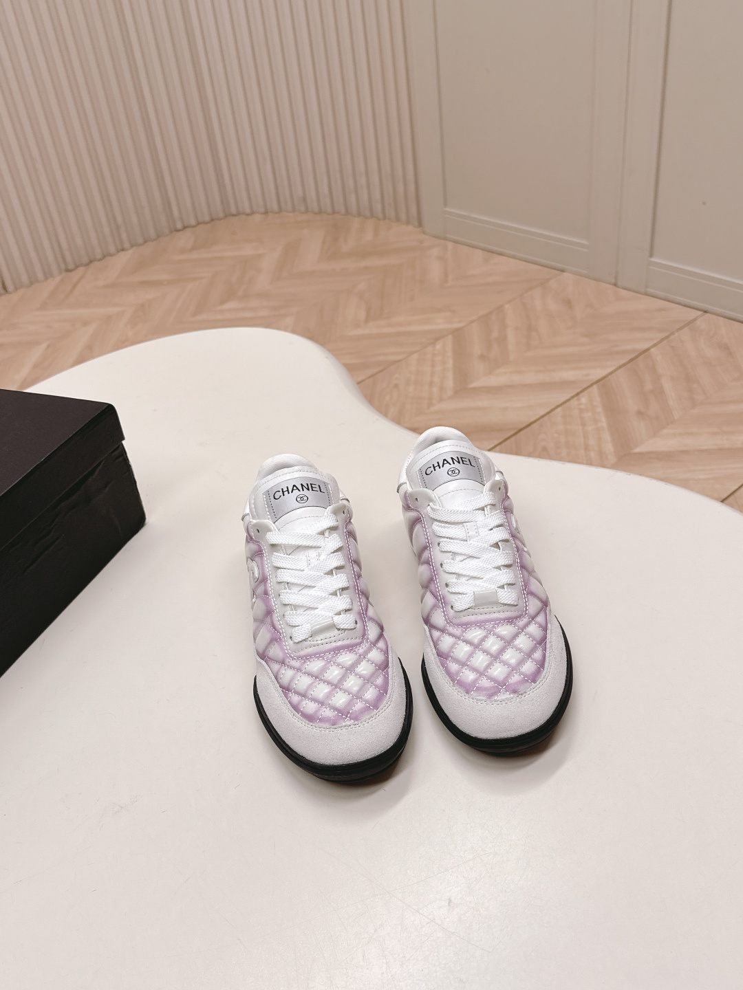 NO:561633,Out of CHANEL/Chanel 2025 new style small fragrant suede round toe rhombus thick-soled sports shoes fashion heightening shoes casual shoes baseball shoes fabric imported sheepskin lining sheepskin lining sole original molded sole full set of packaging 35-40 (40/41 customized non-returnable), casual shoes/sports shoes, chanel, chanel, sneakers, sheepskin, chamois leather19860909出 CHANEL/香奈儿 2025新款小香风麂皮圆头菱格厚底运动鞋时尚增高鞋休闲鞋棒球鞋 面料进口羊皮 内里羊皮内里 鞋底原版开模鞋底 全套包装 35-40(40/41定做不退换）,休闲鞋/运动鞋,chanel,chanel,sneakers,sheepskin,chamois leather,Women's Shoes