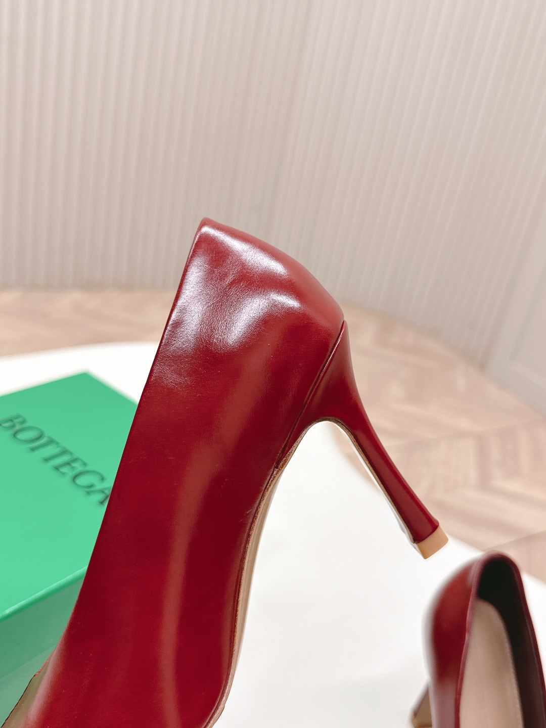 “BV2025 Series: Elegant High Heels with Italian Leather for Comfortable and Confident Travel” - 图片 8