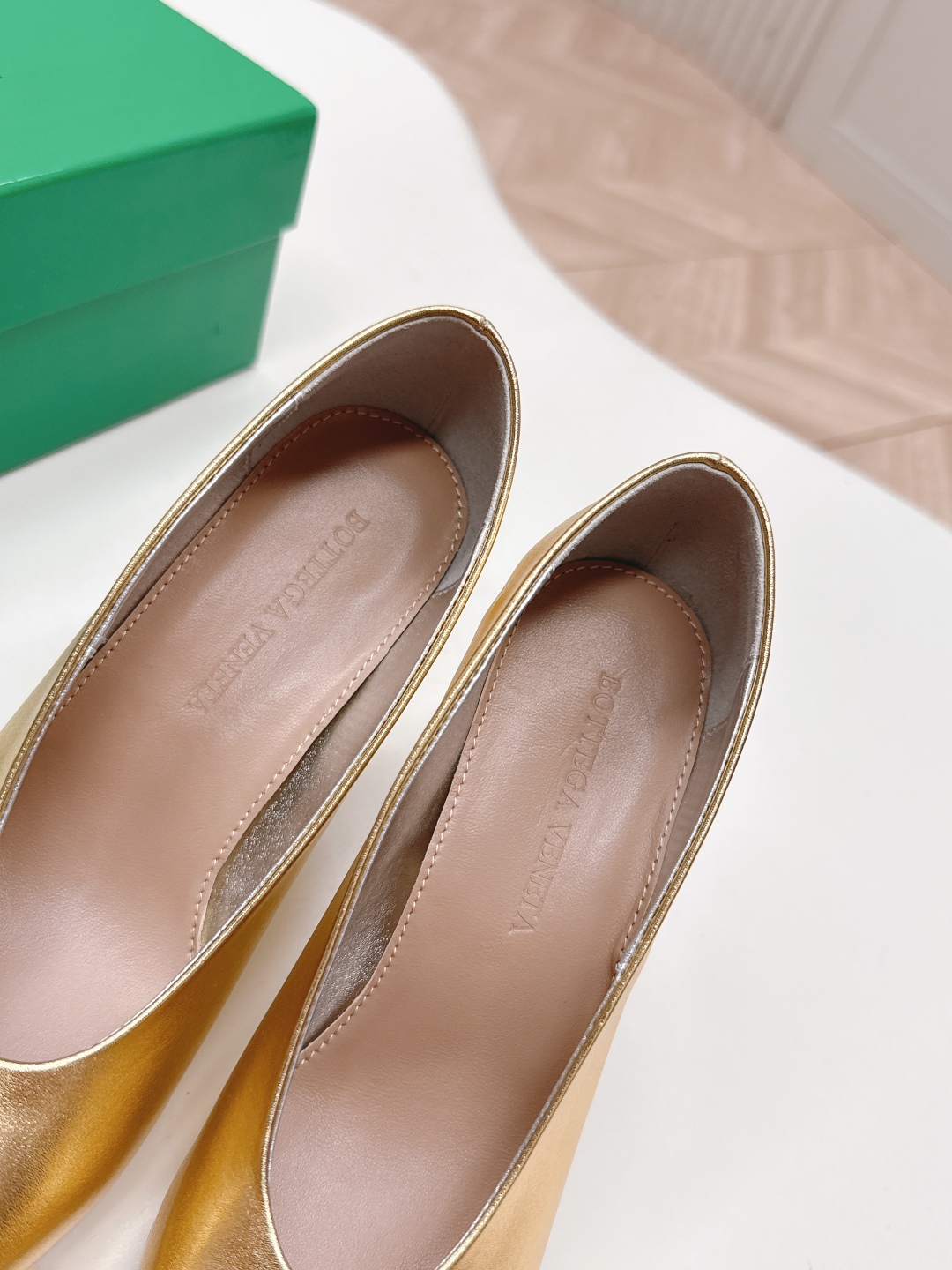 “BV2025 High Heels: Elegant Italian Leather Comfort for Travel, Sizes 35-40” - 图片 9
