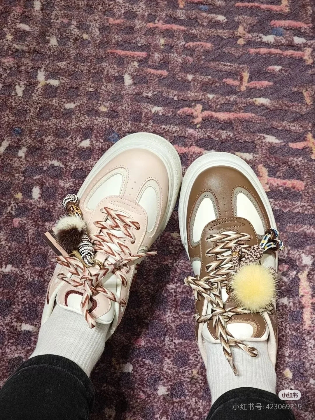 NO:536472,Foot pictures, casual shoes/sports shoes, sneakers19860909上脚图,休闲鞋/运动鞋,sneakers,Women's Shoes