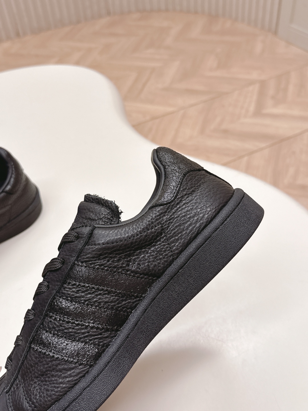 “Square Shellhead Skate Shoes Review: Fashionable Enlarged Design with Cattle Leather” - 图片 6