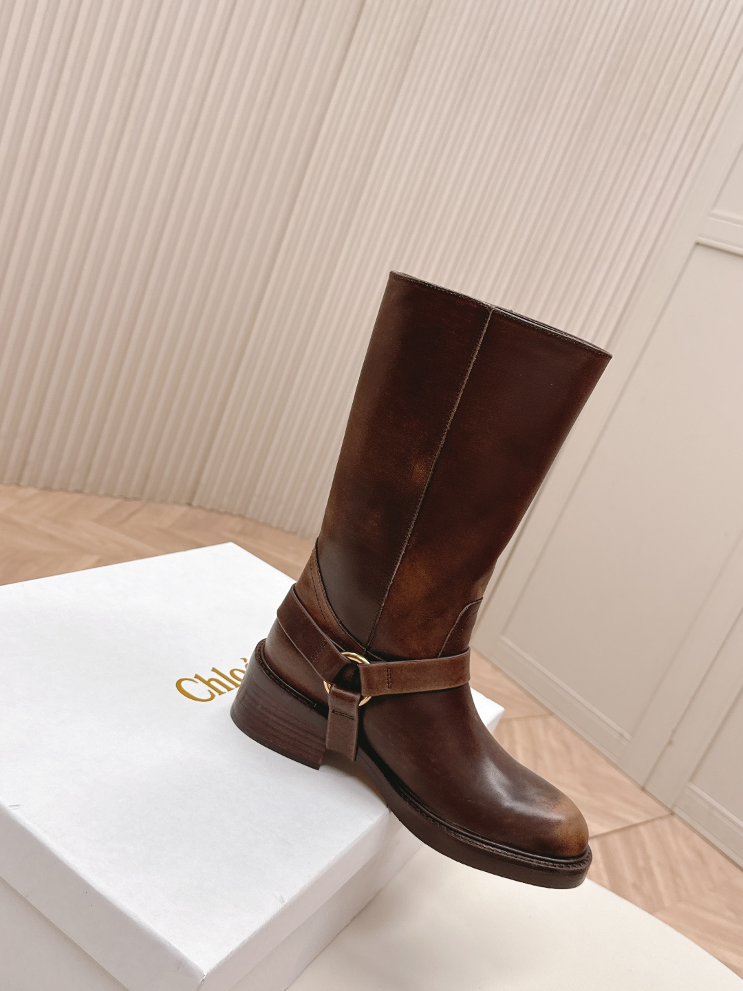 “New Retrobus Fairy Boots: Italian Leather, Copper Buttons, High-End Design | Size 35-40” - 图片 3