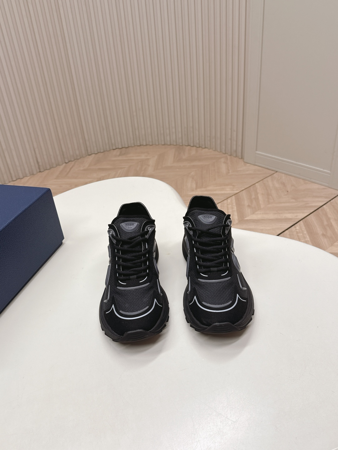 NO:682463,Top Edition Men's Dior Dior 26 Brand New B30 New Color Series!  !  Classic upgrades collide with new sparks. Popular casual shoes and sports shoes. The original demolition is a perfect one-to-one reproduction. The workmanship details are in place. The original customized materials are awesome. The latest element combination. Fashionable and casual personality. Versatile. The fabric is original and customized. Electric embroidery on the fabric. The inner leather is breathable mesh. The original molding pad for the feet. The original one-to-one molded TPU foam for the outsole.  Order men's size 37-45.37.38.46.47, casual shoes/sports shoes, dior, dior, sneakers19860909顶版 男款迪奥Dior 26款 全新 B30 新色系！！ 经典升级碰撞新火花 火爆休闲鞋 运动鞋 原版爆拆一比一完美复刻 工艺做工细节到位 原版定制材料 超赞 最新元素组合 时尚休闲个性 百搭 面料原版定制布面电绣 内里皮面拼透气网布 垫脚原版成型垫 大底原版一比一开模TPU发泡 码数男码37-45.37.38.46.47订,休闲鞋/运动鞋,dior,dior,sneakers,Women's Shoes