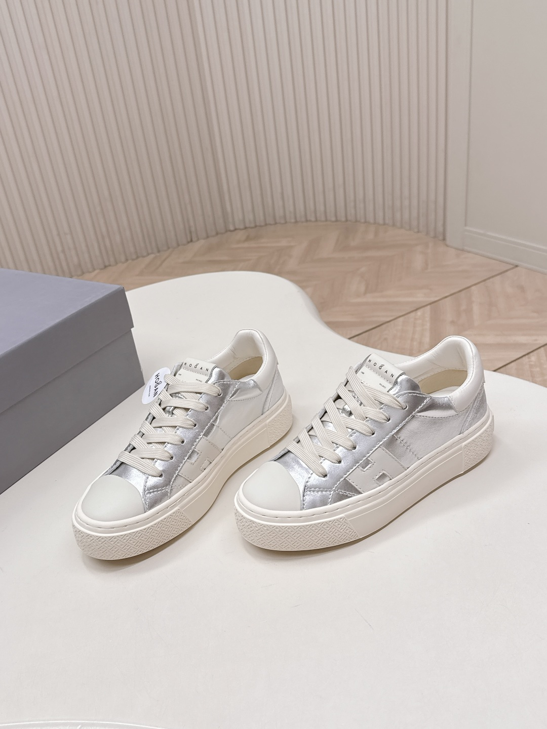 Alexander McQueen HOGAN H705 运动鞋 休闲厚底小白鞋