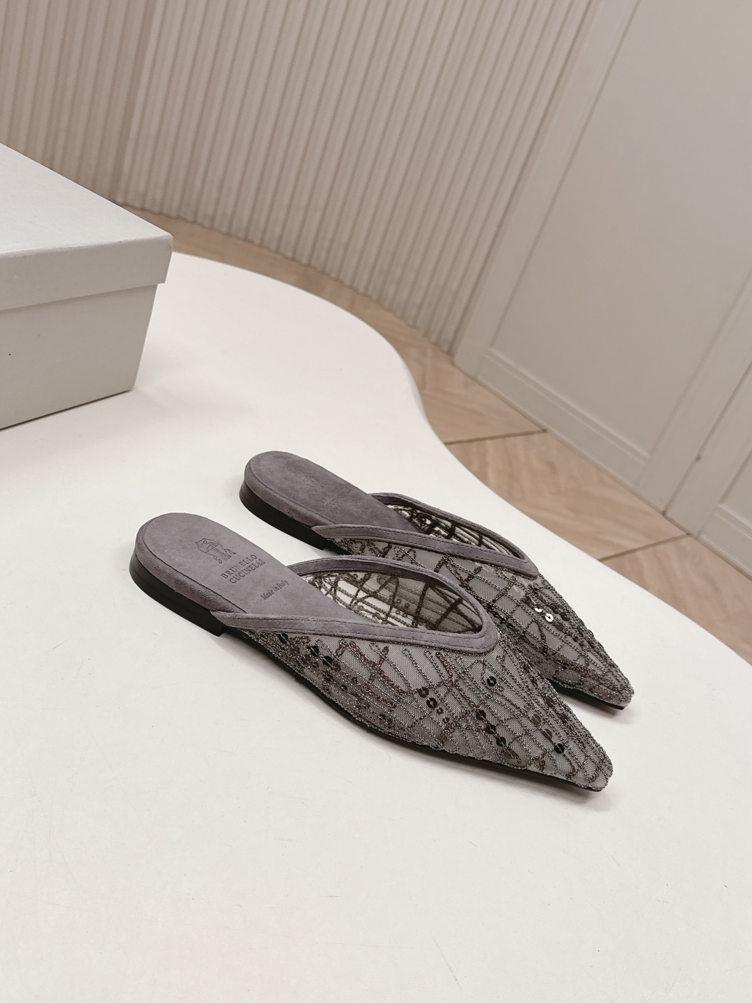 Brunello Cucinelli Brunello Cucinelli 26ss新品手工缝珠刺绣网纱拖鞋