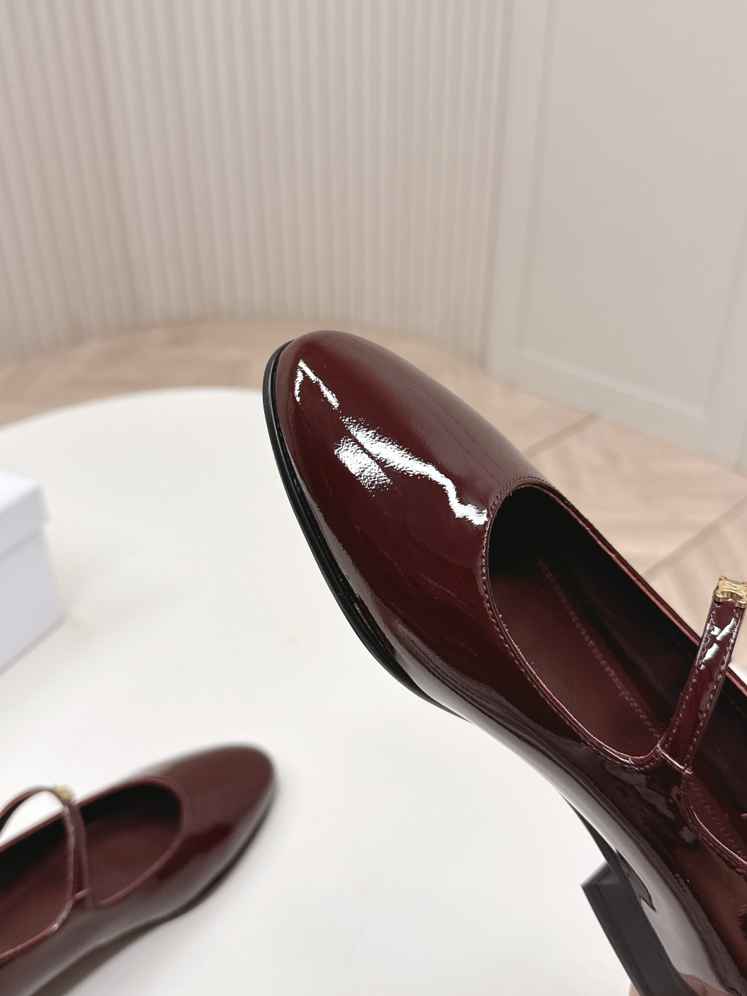 Celine 高版本 塞琳 CELINE 2026新春款 凯旋门乐福鞋 小皮鞋 百搭系列 ins种草神器 质检超好 、镜头感满分而且非常舒适
