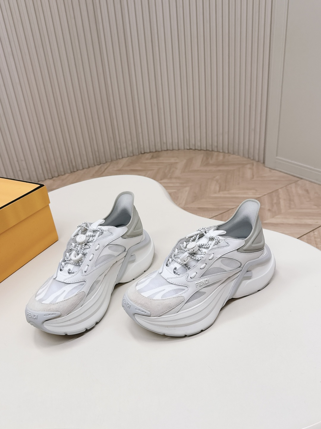 Fendi FENDI芬迪 最新F-Light系列 厚底 休闲 运动鞋 跑鞋