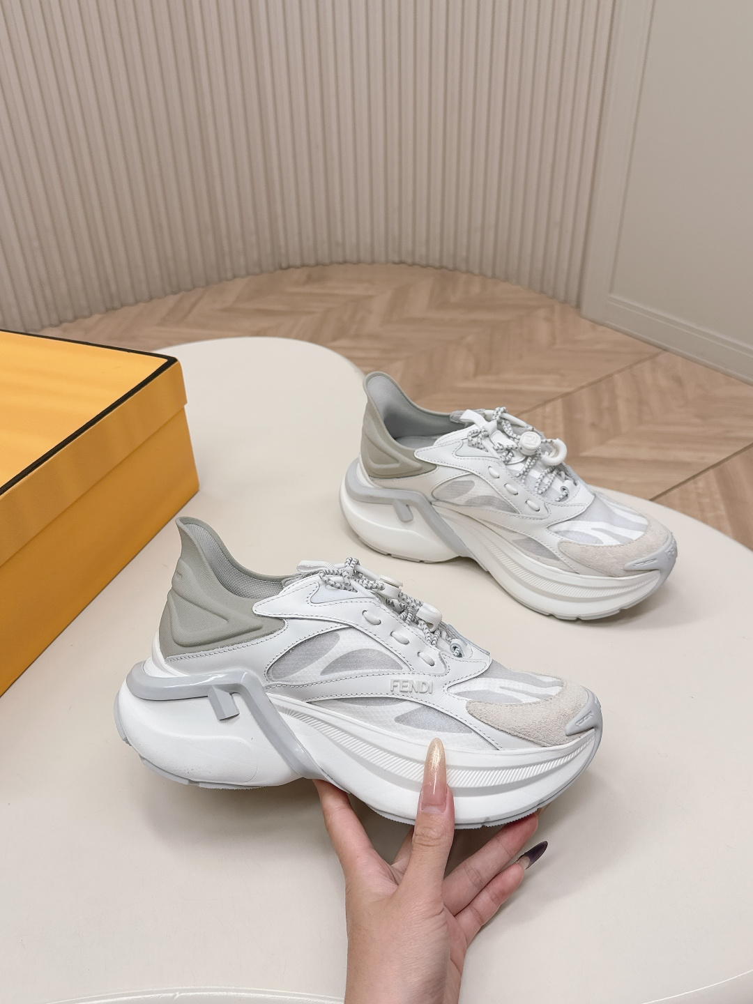 Fendi FENDI芬迪 最新F-Light系列 厚底 休闲 运动鞋 跑鞋