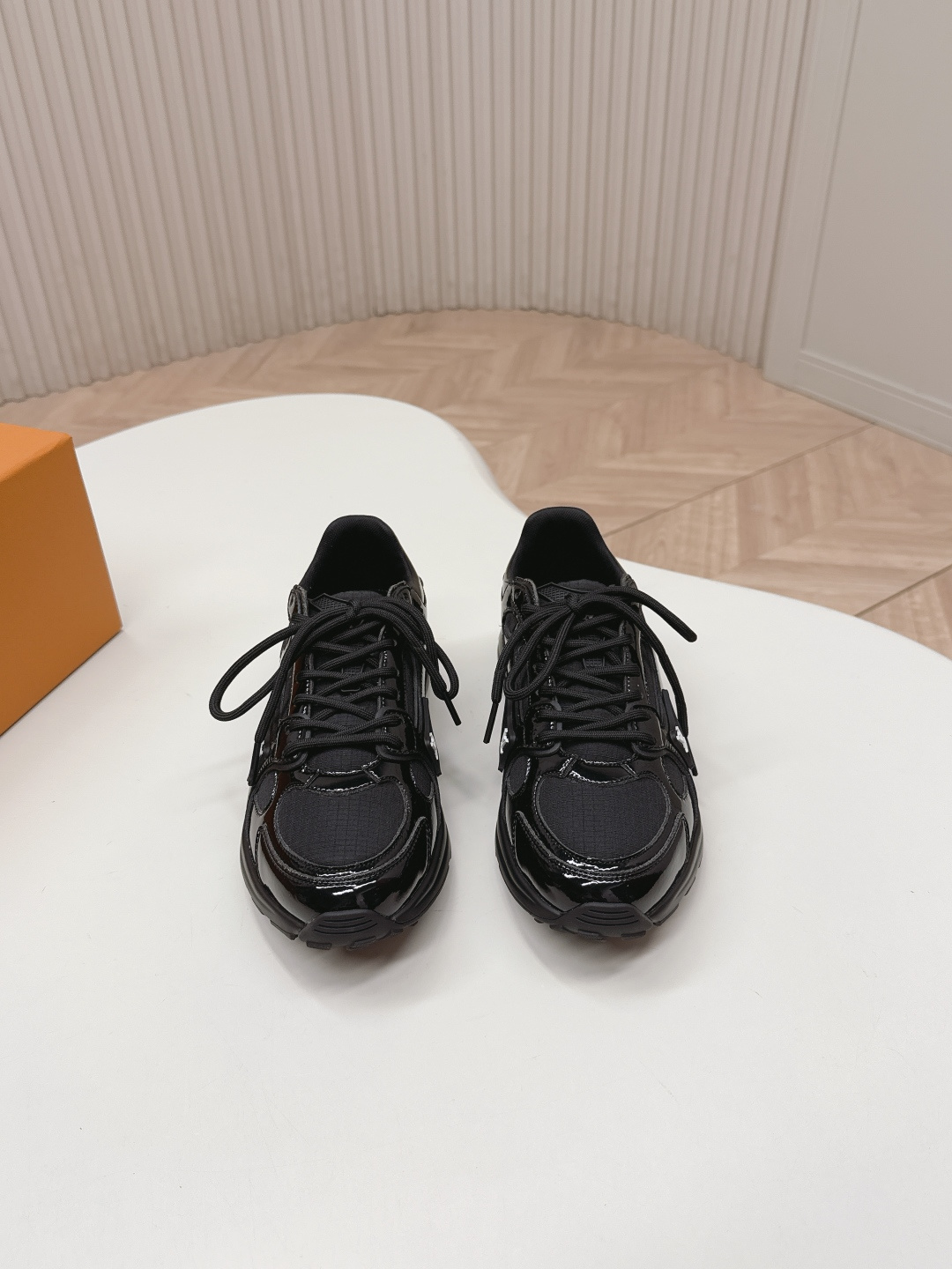 Louis Vuitton LV 路易威登 26新款 OLYMPIA休闲运动鞋