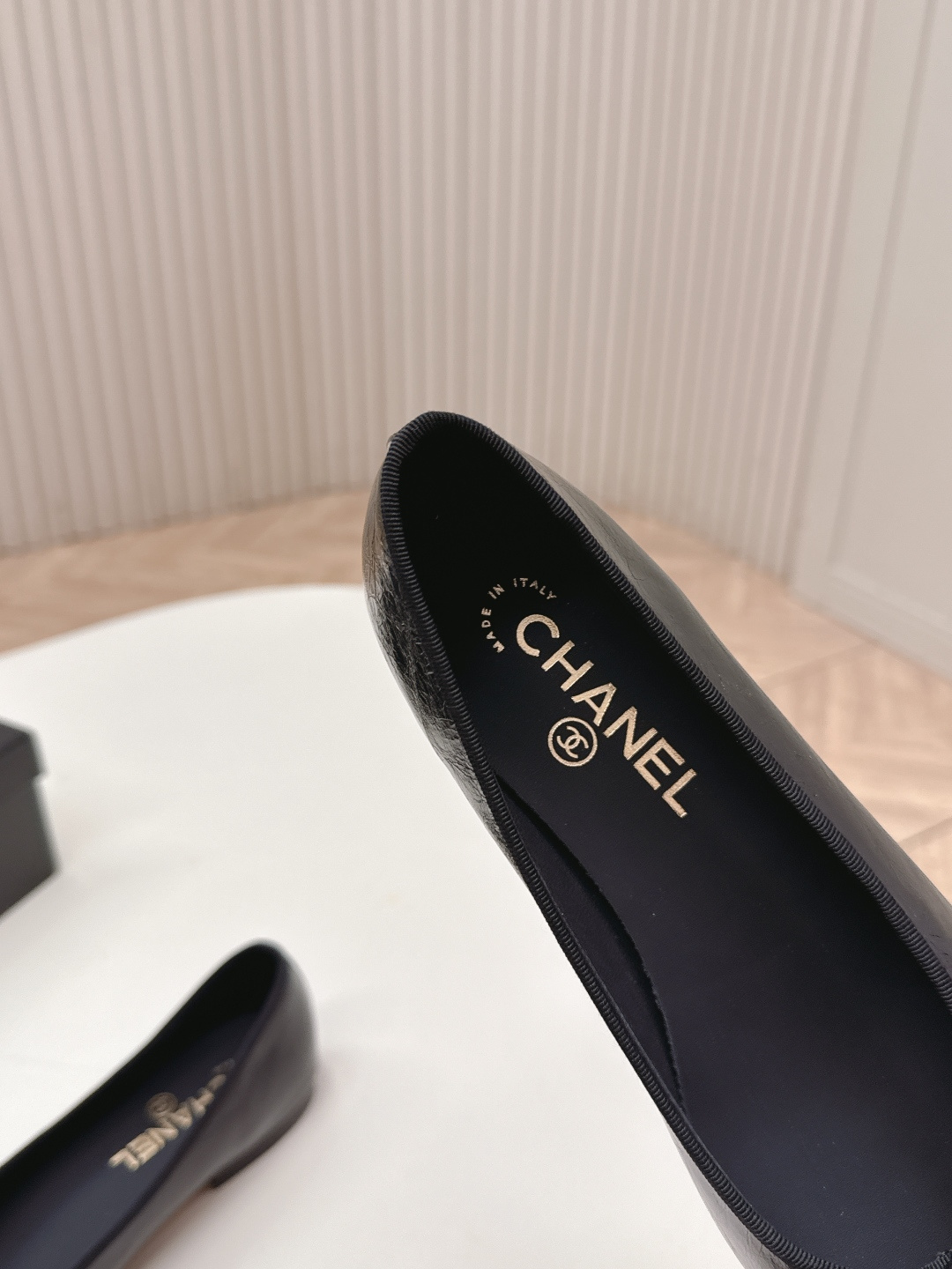 高版本  2026新色系 Chanel香奈儿经典拼色芭蕾舞鞋​​单鞋经典升级 双C刺绣鞋头拼接，蝴蝶结点