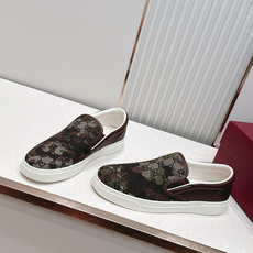 GUCCI·古驰 2026ss男码新款 G家Ace系列蜜蜂小白鞋滑板鞋休闲乐福鞋顶级版本🔝原版购入开发做 GUCCI·古驰 2026ss男码新款 G家Ace系列蜜蜂小白鞋滑板鞋休闲乐福鞋顶级版本🔝原版购入开发做