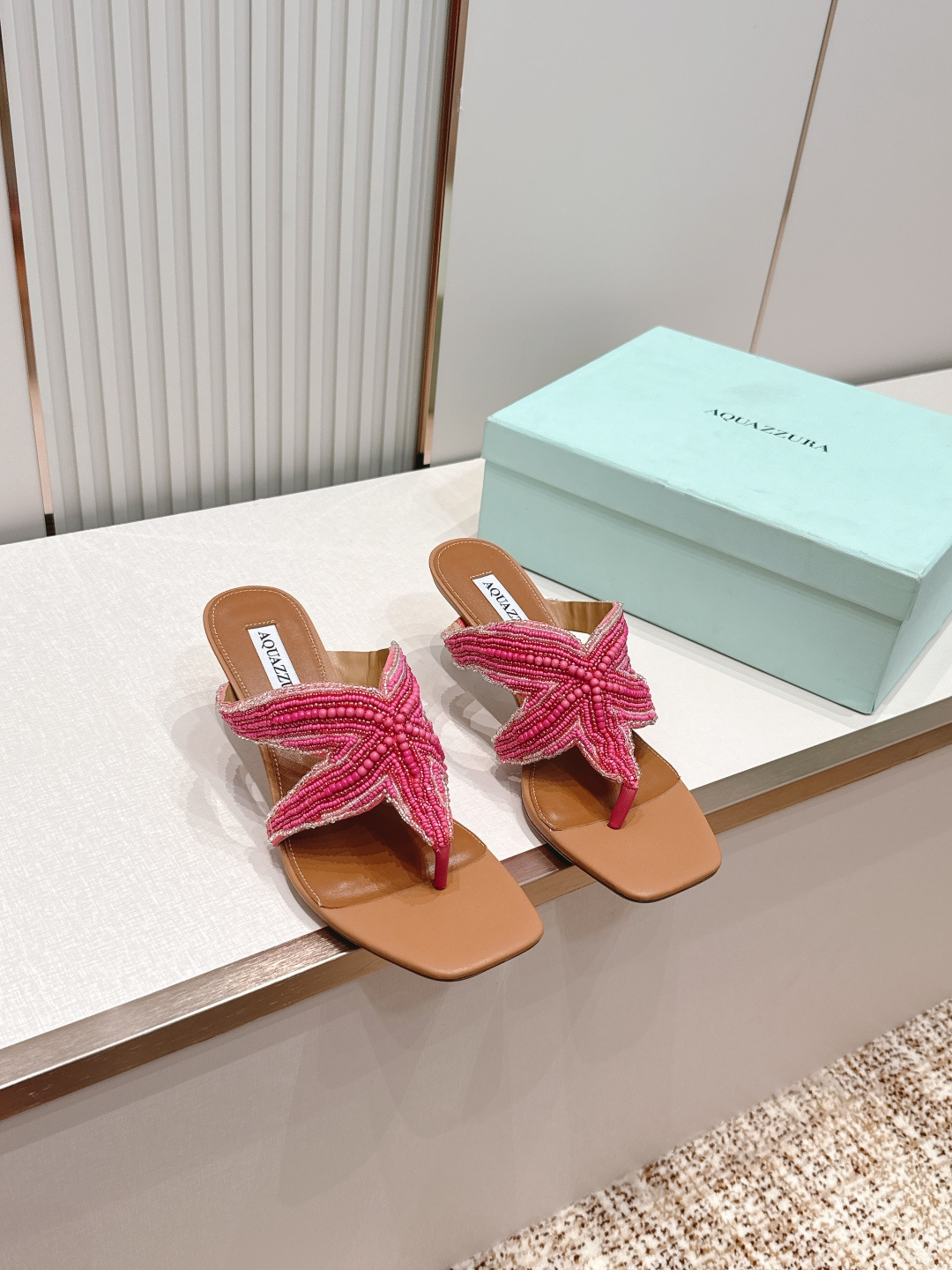 Unknown AQUAZZURA 菠萝2026凉拖鞋系列