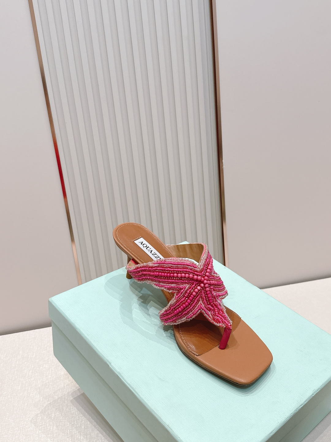 Unknown AQUAZZURA 菠萝2026凉拖鞋系列