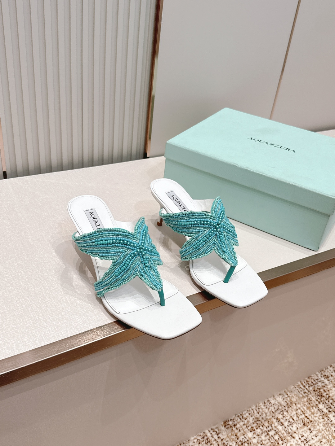 Unknown AQUAZZURA 菠萝2026凉拖鞋系列