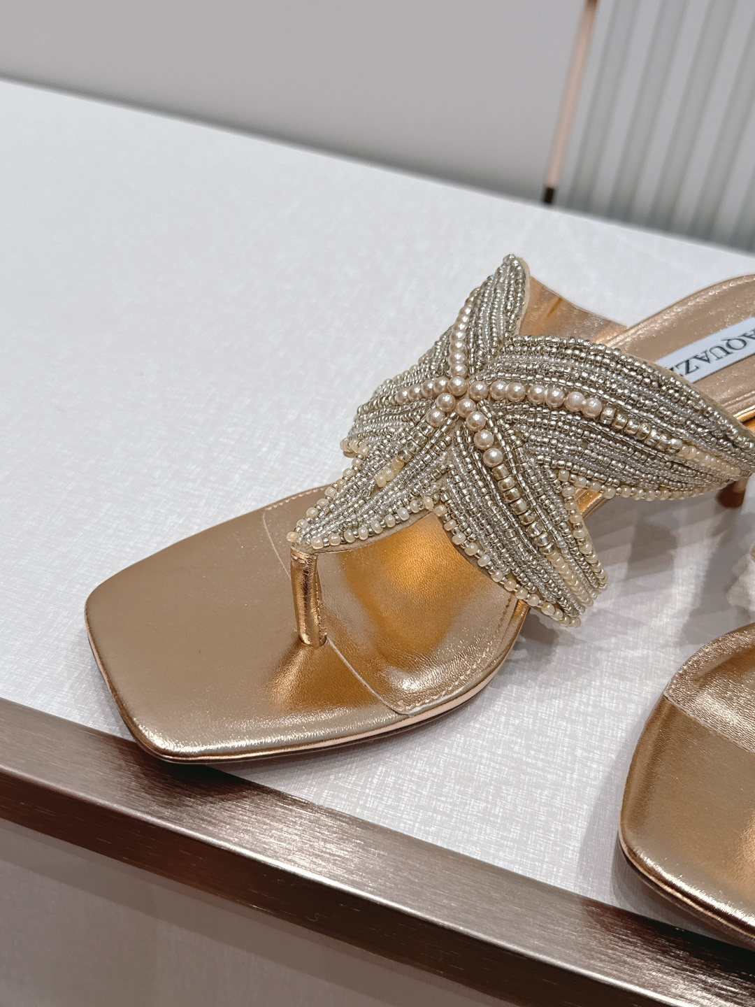 Unknown AQUAZZURA 菠萝2026凉拖鞋系列