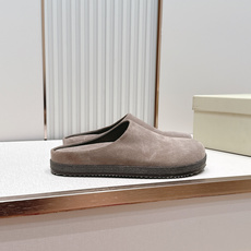 顶版 Brunello Cucinelli BC 26ss新款系列 博肯拖鞋此款凉拖鞋鞋型堪称经典,永不 顶版 Brunello Cucinelli BC 26ss新款系列 博肯拖鞋此款凉拖鞋鞋型堪称经典,永不