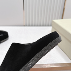 顶版 Brunello Cucinelli BC 26ss新款系列 博肯拖鞋此款凉拖鞋鞋型堪称经典,永不 顶版 Brunello Cucinelli BC 26ss新款系列 博肯拖鞋此款凉拖鞋鞋型堪称经典,永不