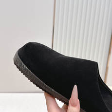 顶版 Brunello Cucinelli BC 26ss新款系列 博肯拖鞋此款凉拖鞋鞋型堪称经典,永不 顶版 Brunello Cucinelli BC 26ss新款系列 博肯拖鞋此款凉拖鞋鞋型堪称经典,永不