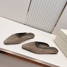 顶版 Brunello Cucinelli BC 26ss新款系列 包头半拖鞋此款凉拖鞋鞋型堪称经典,永 顶版 Brunello Cucinelli BC 26ss新款系列 包头半拖鞋此款凉拖鞋鞋型堪称经典,永