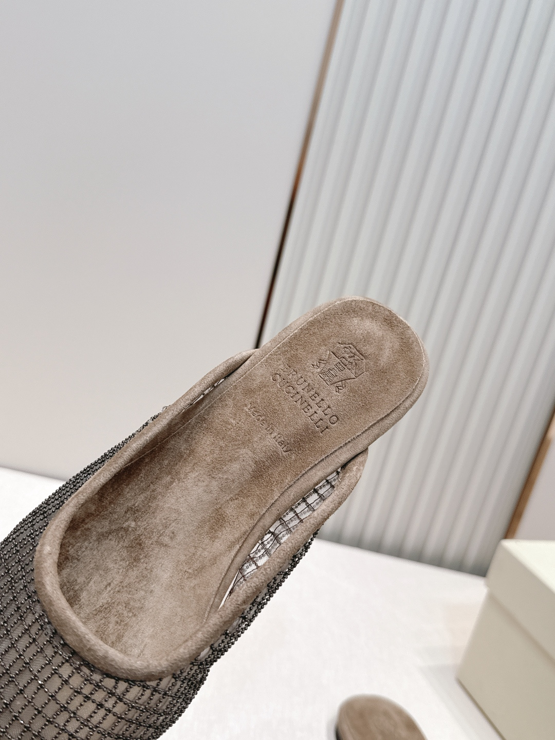 顶版 Brunello Cucinelli BC 26ss新款系列 网钻包头半凉拖鞋此款凉拖鞋鞋型堪称经
