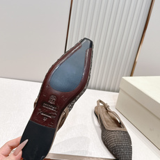 顶版 Brunello Cucinelli BC 26ss新款系列 网钻包头半凉拖鞋此款凉拖鞋鞋型堪称经 顶版 Brunello Cucinelli BC 26ss新款系列 网钻包头半凉拖鞋此款凉拖鞋鞋型堪称经