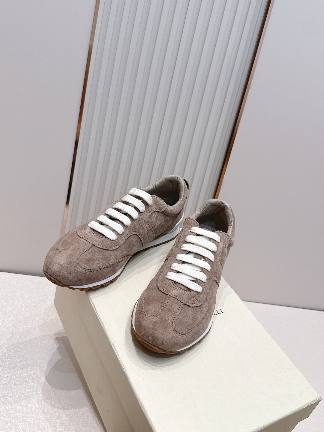 顶版 Brunello Cucinelli BC 26ss新款系列 休闲运动德训鞋 这是充满街头感的一双