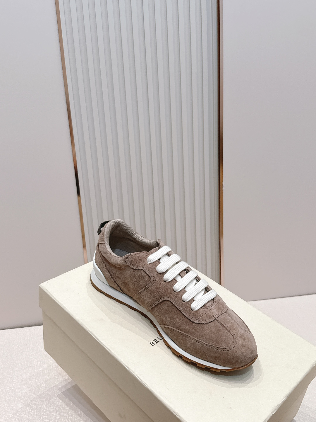 顶版 Brunello Cucinelli BC 26ss新款系列 休闲运动德训鞋 这是充满街头感的一双