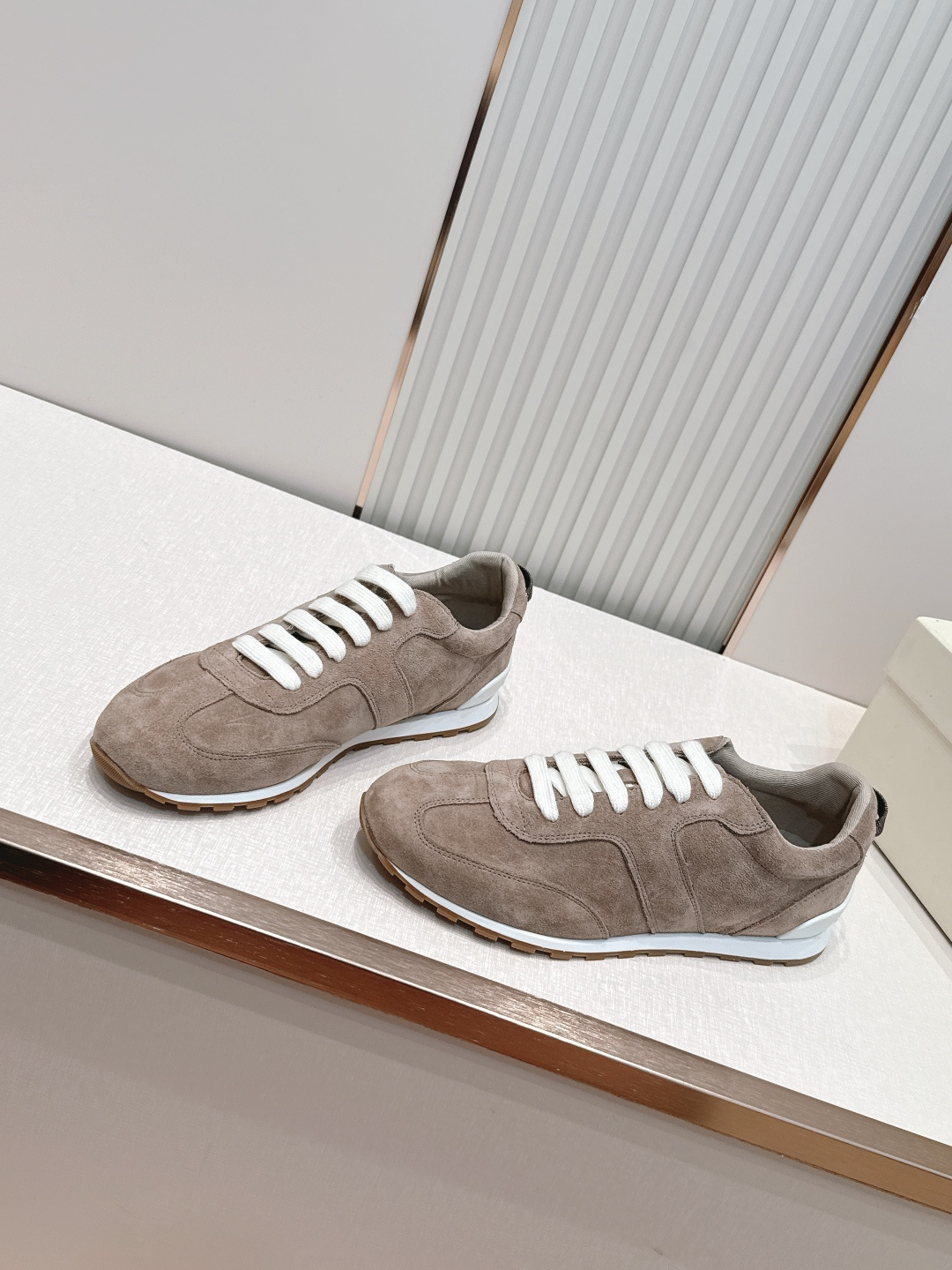 顶版 Brunello Cucinelli BC 26ss新款系列 休闲运动德训鞋 这是充满街头感的一双