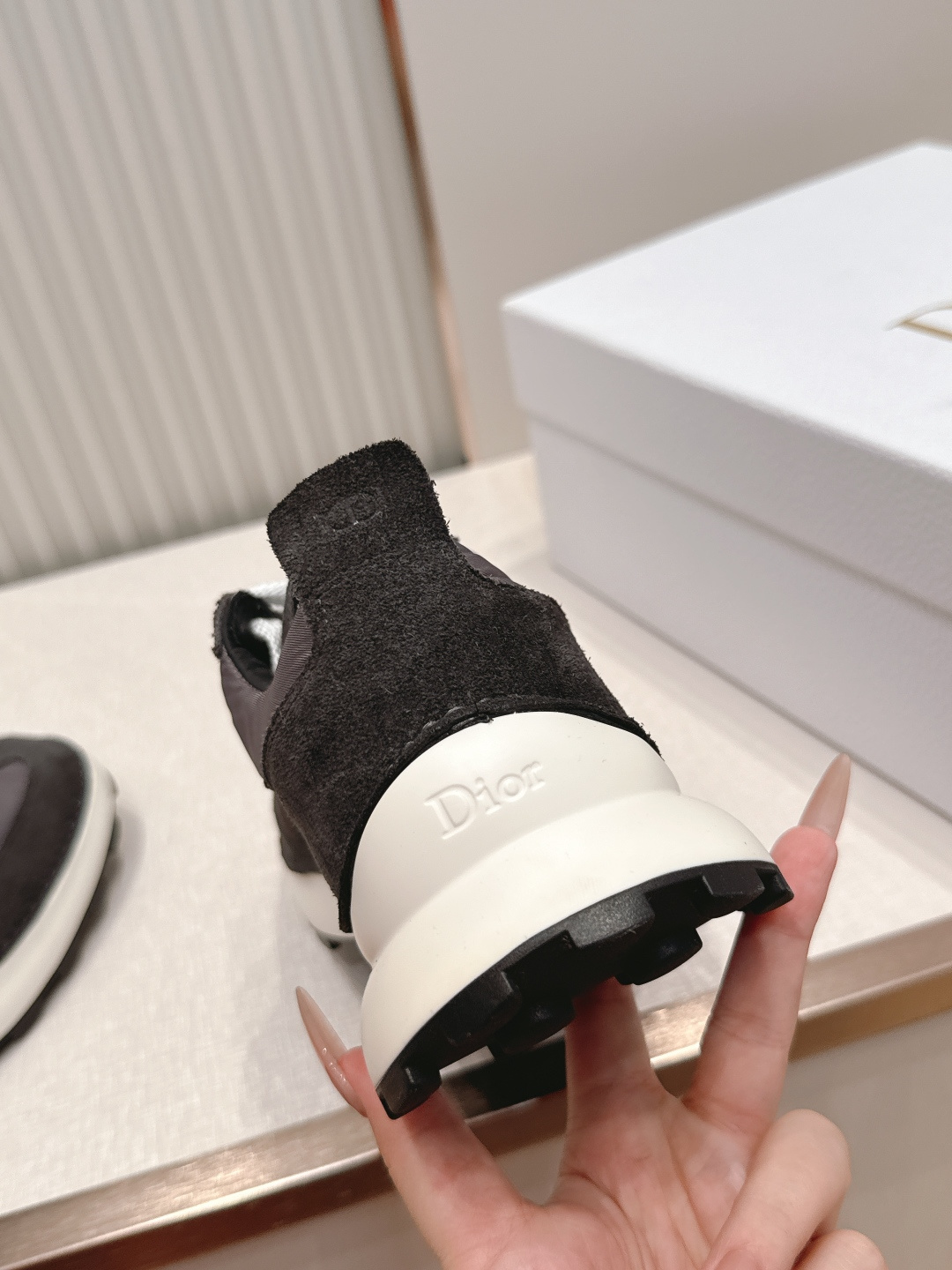 男款 Dior 迪奥Squash 新款厚底休闲鞋 运动       这款乔纳森·安德森 (Jonatha