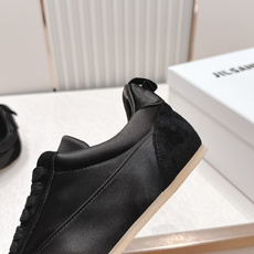 顶版 JIL SANDER 吉尔桑达新款 绸缎休闲鞋美到犯规,上脚惊艳到~绸缎光泽感绝了,走路带风都在 顶版 JIL SANDER 吉尔桑达新款 绸缎休闲鞋美到犯规,上脚惊艳到~绸缎光泽感绝了,走路带风都在