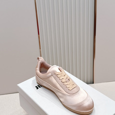 顶版 JIL SANDER 吉尔桑达新款 绸缎休闲鞋美到犯规,上脚惊艳到~绸缎光泽感绝了,走路带风都在 顶版 JIL SANDER 吉尔桑达新款 绸缎休闲鞋美到犯规,上脚惊艳到~绸缎光泽感绝了,走路带风都在