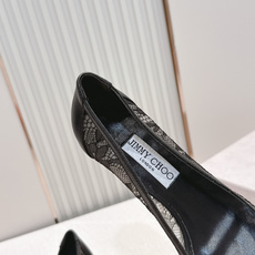 Jimmy Choo 蕾丝系带高跟鞋 Jimmy Choo蕾丝拼接高跟鞋,尖头设计+细高跟,优雅又性感✨ Jimmy Choo 蕾丝系带高跟鞋 Jimmy Choo蕾丝拼接高跟鞋,尖头设计+细高跟,优雅又性感✨
