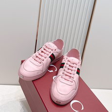 情侣款 Gucci 古驰 26新Stretch系列小白鞋 复古做旧休闲板鞋经典配色:红绿织带+复古做旧鞋 情侣款 Gucci 古驰 26新Stretch系列小白鞋 复古做旧休闲板鞋经典配色:红绿织带+复古做旧鞋