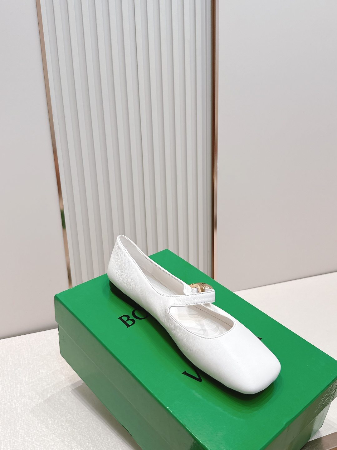 BV 新款 Charlotte 玛丽珍平底芭蕾舞鞋平底款 超级好舒适好穿  内置垫脚 云朵般舒适  全羊