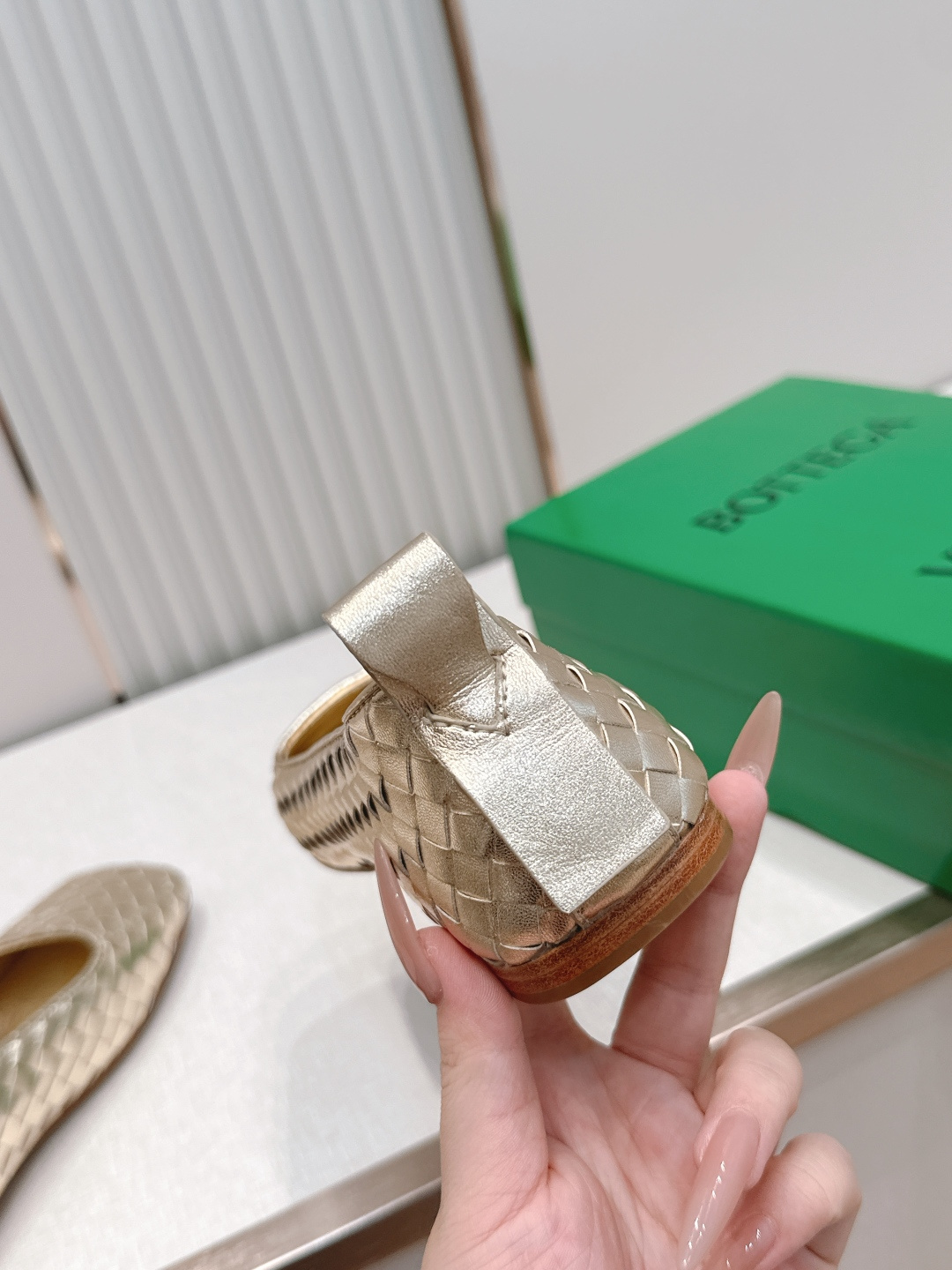 BV 新款 编织玛丽珍平底芭蕾舞鞋平底款 超级好舒适好穿  内置垫脚 云朵般舒适 手工编织 优雅高级 面