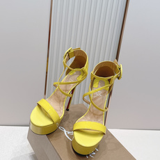 Christian louboutin 26s夏季新款时装高跟鞋 圆头水台高跟凉鞋顶级品质 🍃原汁原味的 Christian louboutin 26s夏季新款时装高跟鞋 圆头水台高跟凉鞋顶级品质 🍃原汁原味的