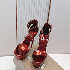 Christian louboutin 26s夏季新款时装高跟鞋 圆头水台高跟凉鞋顶级品质 🍃原汁原味的 Christian louboutin 26s夏季新款时装高跟鞋 圆头水台高跟凉鞋顶级品质 🍃原汁原味的