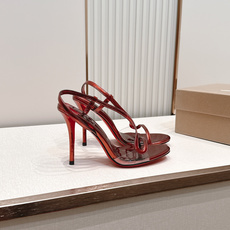 Christian Louboutin 26/Condora系列高跟凉鞋这是Christian Loub Christian Louboutin 26/Condora系列高跟凉鞋这是Christian Loub