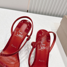 Christian Louboutin 26/Condora系列高跟凉鞋这是Christian Loub Christian Louboutin 26/Condora系列高跟凉鞋这是Christian Loub