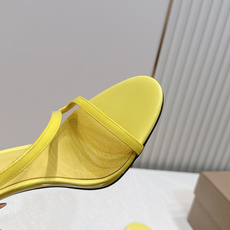 Christian Louboutin 26/Condora系列高跟凉鞋这是Christian Loub Christian Louboutin 26/Condora系列高跟凉鞋这是Christian Loub