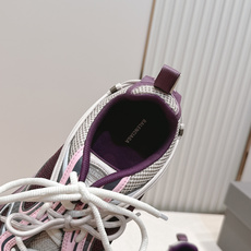 顶级版本 Balenciaga·巴黎世家新款 甜酷风格拼网机车德训鞋这双Balenciaga甜酷风格拼网 顶级版本 Balenciaga·巴黎世家新款 甜酷风格拼网机车德训鞋这双Balenciaga甜酷风格拼网