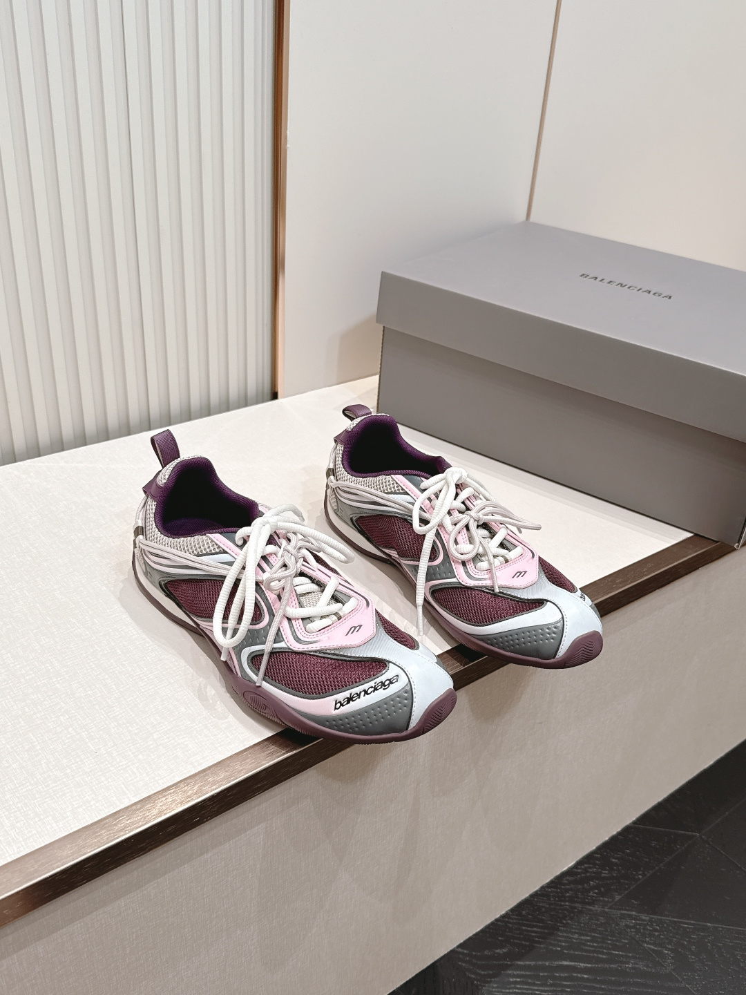 顶级版本 Balenciaga·巴黎世家新款 甜酷风格拼网机车德训鞋这双Balenciaga甜酷风格拼网